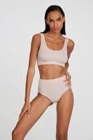 Wide-strap top set with high-rise