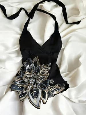 Airaco Top Floral com Decote Halter para Férias